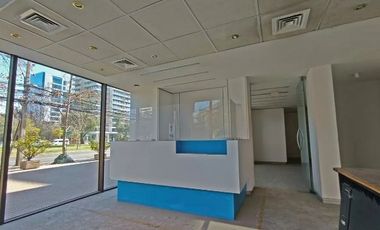 Venta de local comercial en Metro Escuela Militar