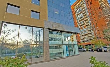 Venta de local comercial en Metro Escuela Militar