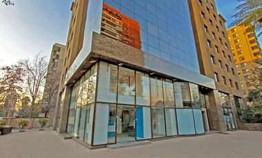 Venta de local comercial en Metro Escuela Militar