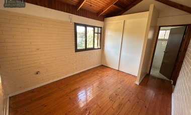 En venta hermosa casa con amplio terreno 4D 2B en Quillota