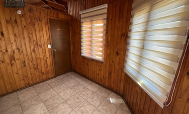 En venta hermosa casa con amplio terreno 4D 2B en Quillota