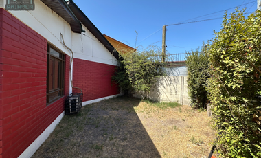 En venta hermosa casa con amplio terreno 4D 2B en Quillota