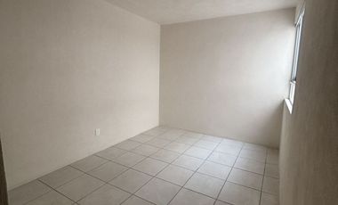 Departamento en renta como nuevo en paseo de los parques II, Piso 1