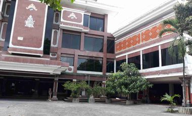 Jual GEDUNG ex KANTOR 79,47 ARE di jln RAYA WR SUPRATMAN Denpasar Bali