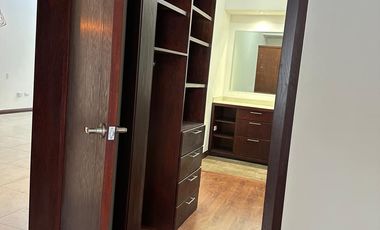 Casa en venta en Bosques del Valle,(cerca de Periférico de la Juventud en Chihuahua)