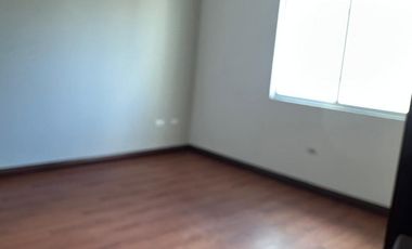 Casa en venta en Bosques del Valle,(cerca de Periférico de la Juventud en Chihuahua)