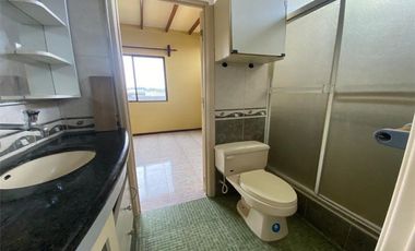 Alquiler De Departamento En Segundo Piso Alto