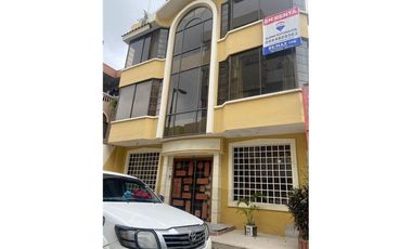 Alquiler De Departamento En Segundo Piso Alto