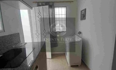 Se renta Suite en Cdla. Guayacanes con Garage