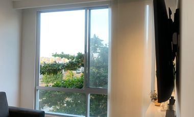 Apartamento moderno con vista verde y excelente iluminación