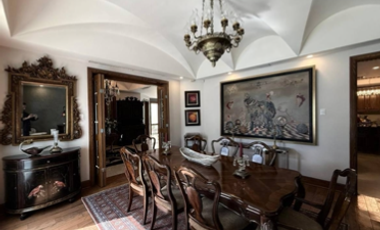 Casa de lujo en venta en Encordada Santa Fe Chihuahua con vista al campo de golf – 635 m² construcción