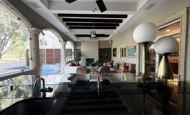 Casa de lujo en venta en Encordada Santa Fe Chihuahua con vista al campo de golf – 635 m² construcción