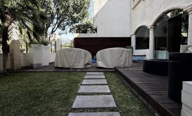 Casa de lujo en venta en Encordada Santa Fe Chihuahua con vista al campo de golf – 635 m² construcción