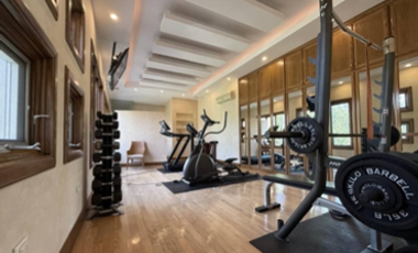 Casa de lujo en venta en Encordada Santa Fe Chihuahua con vista al campo de golf – 635 m² construcción