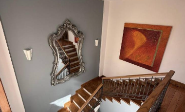 Casa de lujo en venta en Encordada Santa Fe Chihuahua con vista al campo de golf – 635 m² construcción