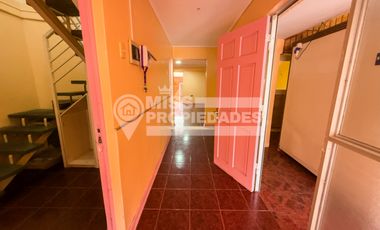 SE VENDE AMPLIA CASA | EXCELENTE UBICACIÓN Y GRAN METRAJE