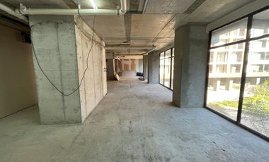 ARRIENDO Local/Oficina de 1.169,09 m2, sector Bellavista Tv, Providencia