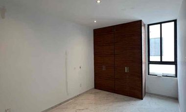 Casa en renta en Valle Imperial Sección Bosques coto alberca