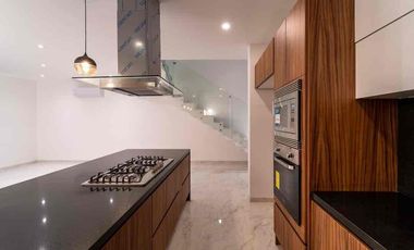 Casa en renta en Valle Imperial Sección Bosques coto alberca