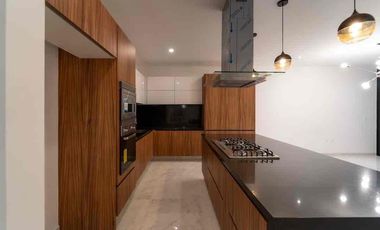 Casa en renta en coto Cerezo de Valle Imperial, Sección Bosques