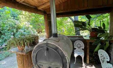 4Habitaciones,4baños y una casa anexa como para visitas.