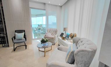 Extraordinario apartamento recien remodelado frente a la bahia de Cartagena