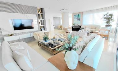 Extraordinario apartamento recien remodelado frente a la bahia de Cartagena