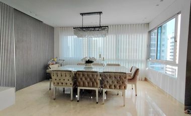 Extraordinario apartamento recien remodelado frente a la bahia de Cartagena