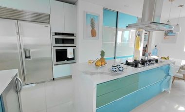Extraordinario apartamento recien remodelado frente a la bahia de Cartagena