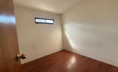 Se Vende Amplia  Propiedad de 7D y 2B en Valdivia, Región de Los Ríos.