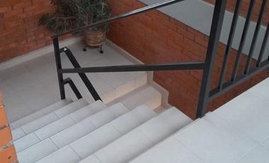 Departamento amplio. excelente ubicación.