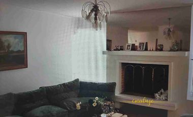 Casa de 4hab 4bñs, 2 pisos cercana al Jumbo Rgua.