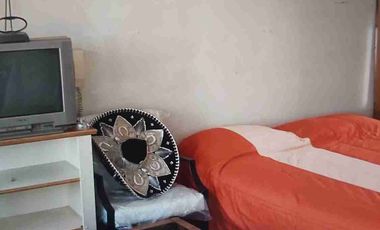 Casa de 4hab 4bñs, 2 pisos cercana al Jumbo Rgua.