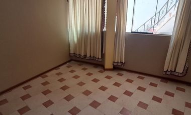 Urbanización Don Carlos - Se Vende Casa de  1 Piso 120m2, Registrada - Juliaca  Residencial privada.