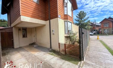 Se VENDE excelente casa de 2 pisos en sector de Bosque Sur, Valdivia