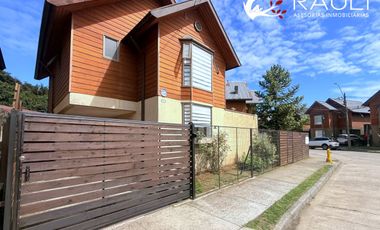 Se VENDE excelente casa de 2 pisos en sector de Bosque Sur, Valdivia