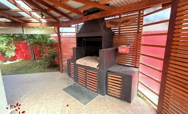 Se VENDE excelente casa de 2 pisos en sector de Bosque Sur, Valdivia