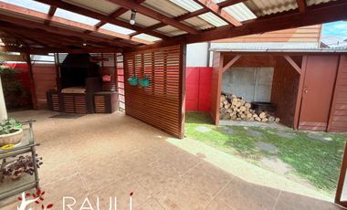 Se VENDE excelente casa de 2 pisos en sector de Bosque Sur, Valdivia