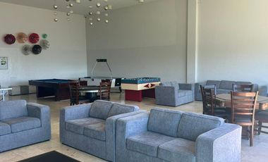 OPORTUNIDAD!! VENTA EN PARQUES VIRREYES, propiedad lista para habitar en una de las zonas mas exclusivas de Zapopan.