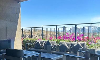 OPORTUNIDAD!! VENTA EN PARQUES VIRREYES, propiedad lista para habitar en una de las zonas mas exclusivas de Zapopan.