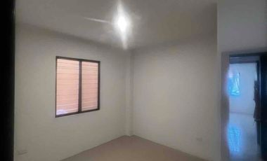 alquilo casa de una planta villa club