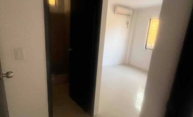 alquilo casa de una planta villa club