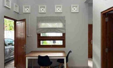 RUMAH CANTIK MINIMALIS DALAM CLUSTER ONE GATE SYSTEM DI PELEM WULUNG DEKAT GEDONGKUNING