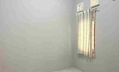 RUMAH CANTIK MINIMALIS DALAM CLUSTER ONE GATE SYSTEM DI PELEM WULUNG DEKAT GEDONGKUNING