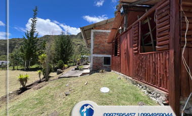 Venta Casa Con Terreno En El Sector De Deleg, Cañar - Ecuador