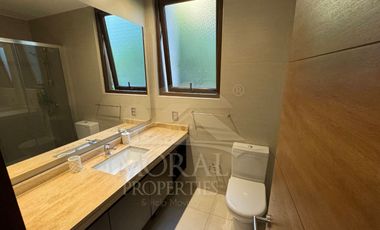 VENTA CASA CHAMISERO COLINA OPORTUNIDAD CASA COMO NUEVA 3D 3B TERRAZA JARDIN QUINCHO
