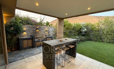 VENTA CASA CHAMISERO COLINA OPORTUNIDAD CASA COMO NUEVA 3D 3B TERRAZA JARDIN QUINCHO