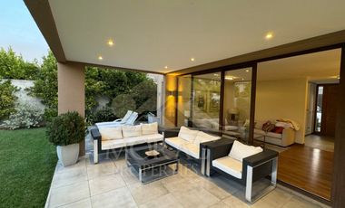 VENTA CASA CHAMISERO COLINA OPORTUNIDAD CASA COMO NUEVA 3D 3B TERRAZA JARDIN QUINCHO