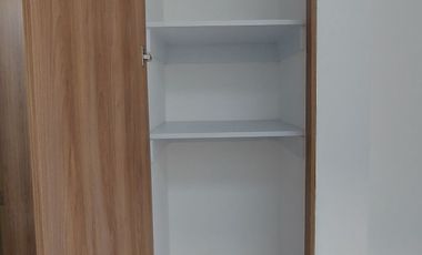 Casa en renta Residencial Benevento, impecable Seminueva de hace 2 años privada con control de acceso y guardias de seguridad, León, Gto.