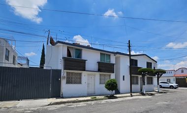 EN RENTA BONITO DEPARTAMENTO TIPO DUPLEX, A 2 MINUTOS DE GALERAS SERDAN